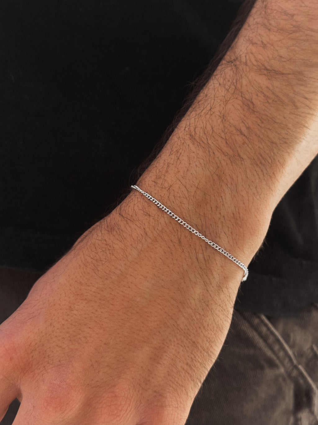 Minimal Curb Bracelet